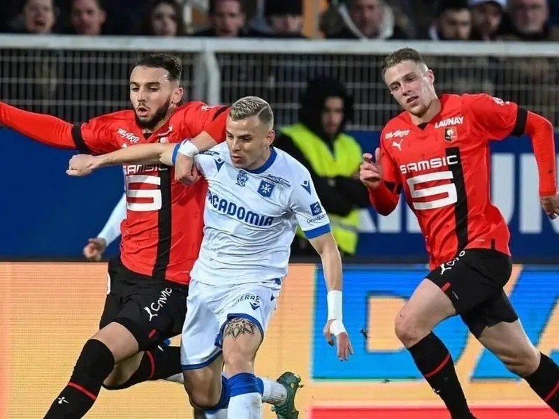 soi-keo-stade-rennais-fc-vs-aj-auxerre-22h15-19-10-3